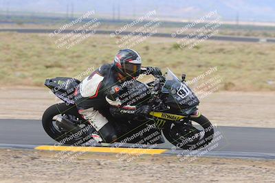 media/Sep-11-2022-SoCal Trackdays (Sun) [[81b7e951af]]/Turn 9 Inside (910am)/